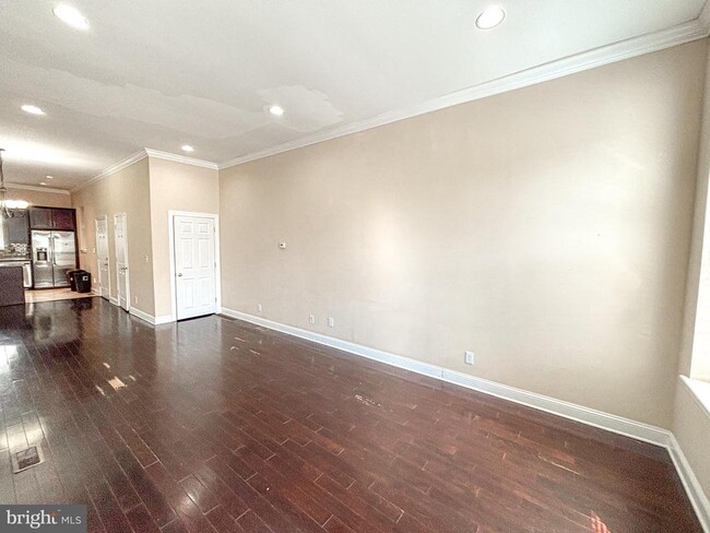 Photo - 1419 Morris St