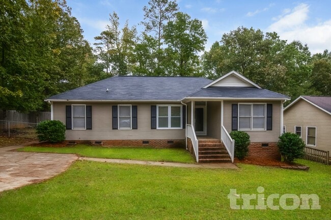 Photo - 216 Netherland Dr