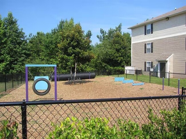 Dog Park - Clemson Ridge Apartments