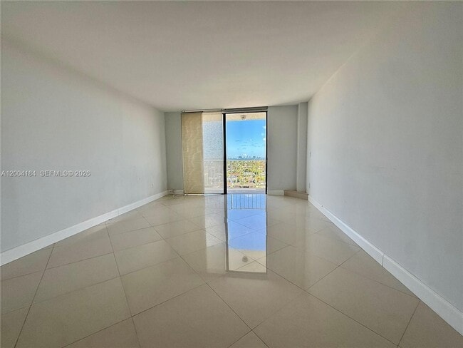 Photo - 2350 NE 135th St Unit 1207