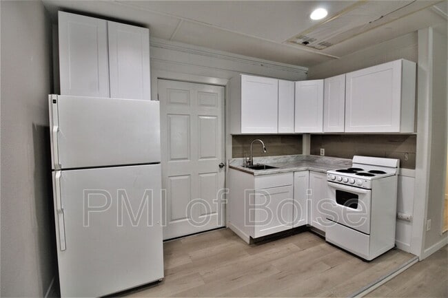 Photo - 3238 W Malad St