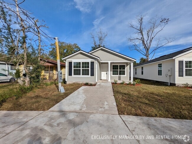 Building Photo - 1130 E 18th St Rental