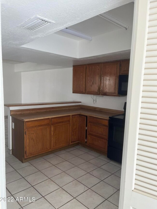 Photo - 1524 N Apache Dr