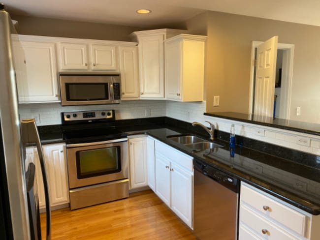 Photo - 182 Montvale Rd