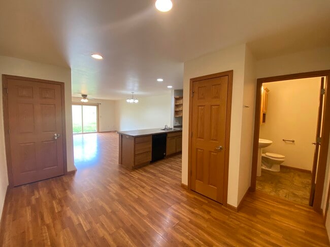 478 Coronado Cir