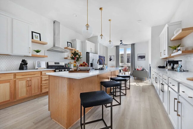 Photo - 915 Ramsey St Unit ID1045338P