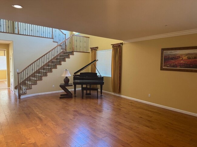 Photo - 235 Hummingbird Way