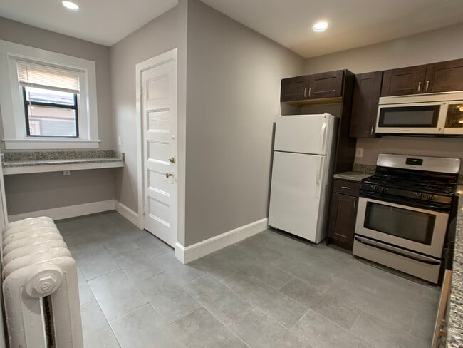 Photo - 9 Upland Rd Unit 5