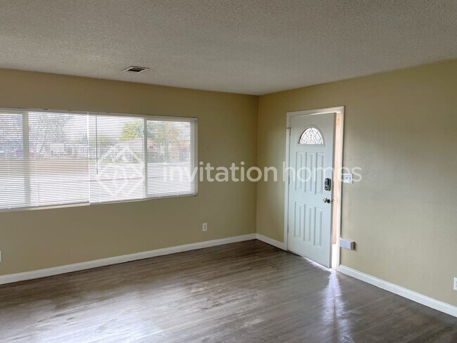 Photo - 26511 Union St