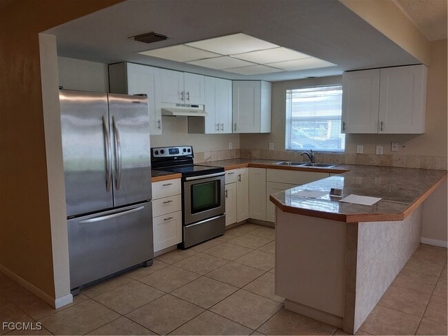 Photo - 3817 SE 11th Ave