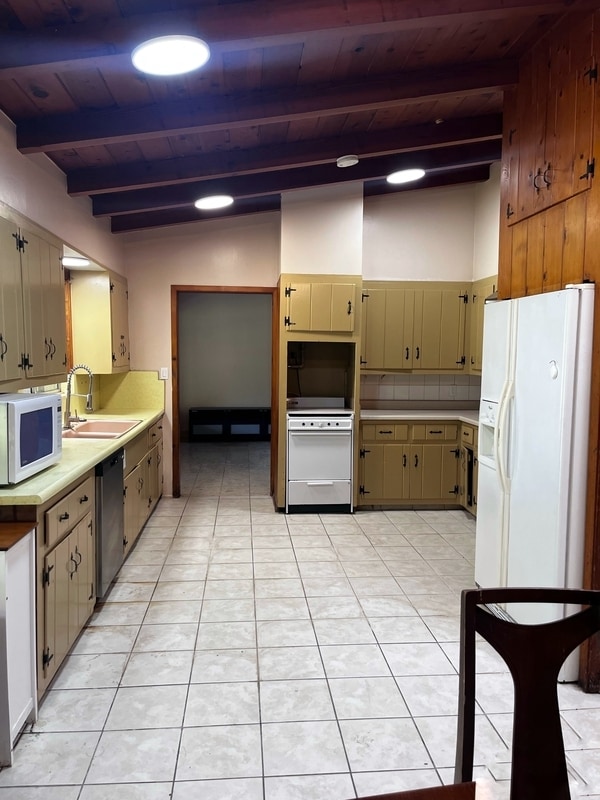 Photo - 2020 Euclid Ave