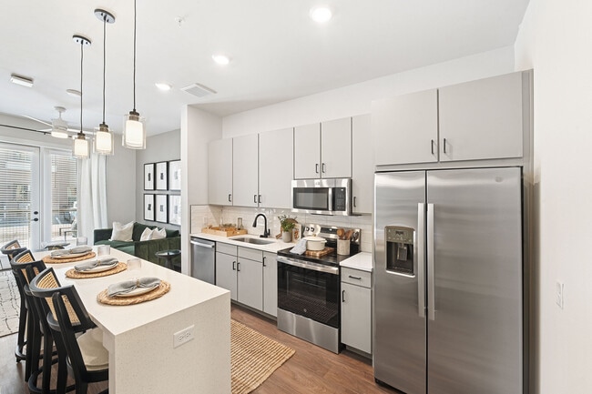 Photo - Caroline Eastside