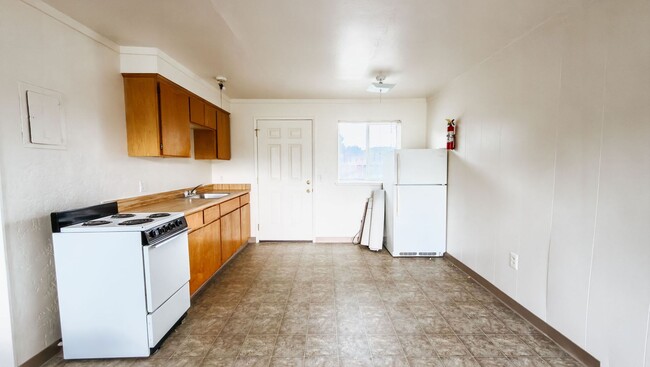 Photo - Charming 2-Bedroom Apartment Near the Hammond Trail – McKinleyville, CA