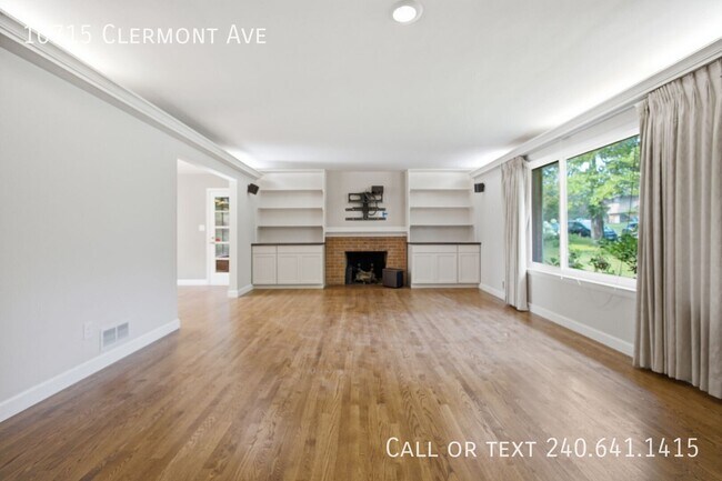 Photo - 10715 Clermont Ave
