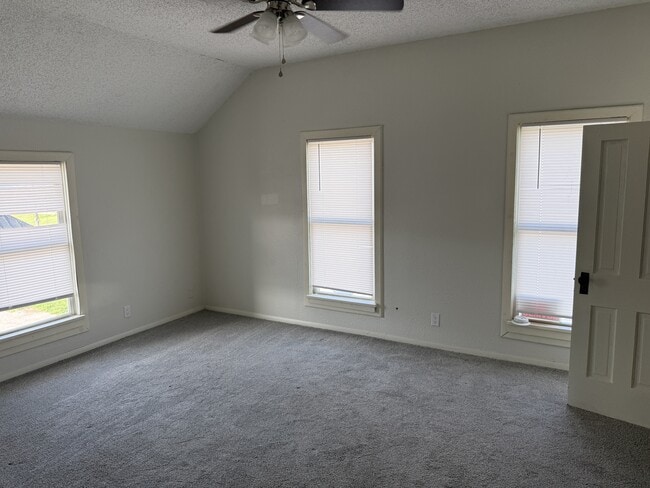 Photo - 507 N Sparta St