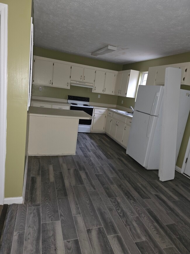 Photo - 705 Colleton St