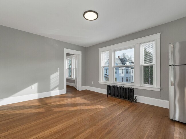 Photo - 56 Brook St Unit 4