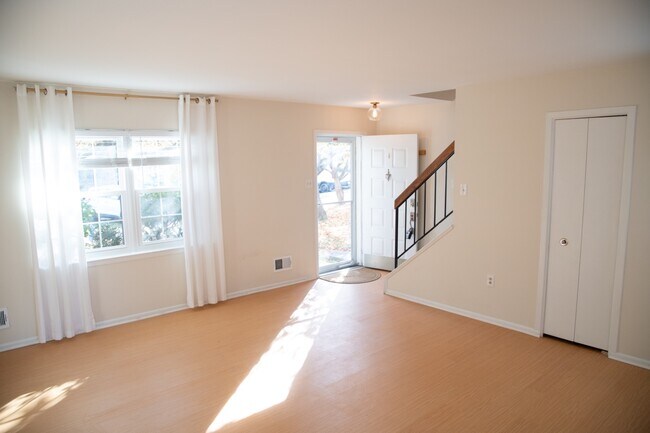 Photo - 6860 Carnation Cir