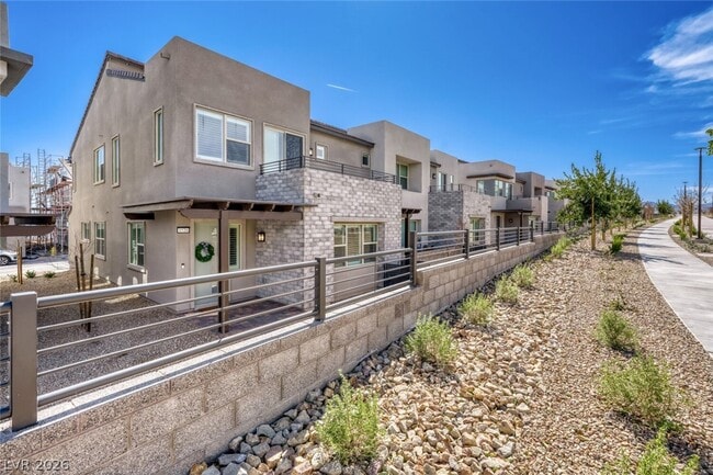 Photo - 1579 Hopeful Lark Ln