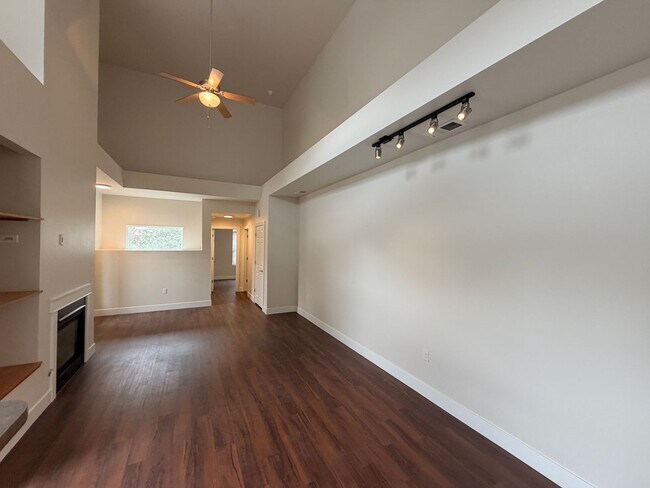 Photo - Remodeled Top-Level Condo in Pool Community Near Shopping & Dining