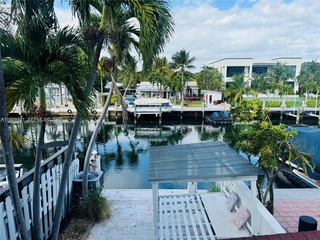 Photo - 1987 NE 123rd St