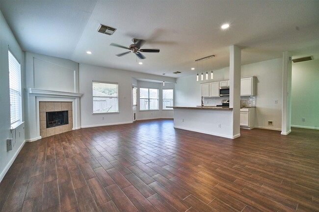 Building Photo - 14603 Gearen Ct
