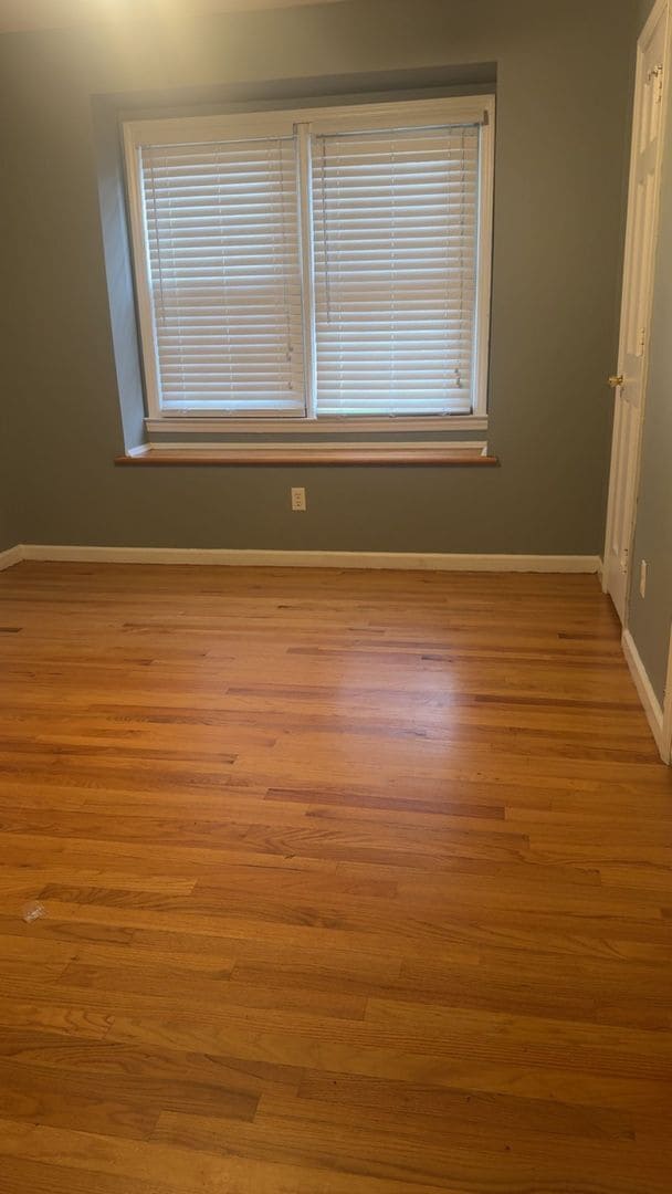 Photo - Available Now! Four bedroom 2.5 Bathroom!!