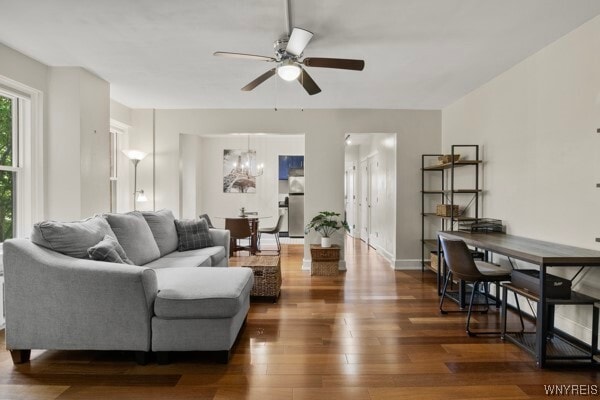 Photo - 800 W Ferry St