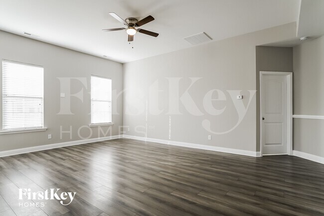 Photo - 3141 Lacewing Dr