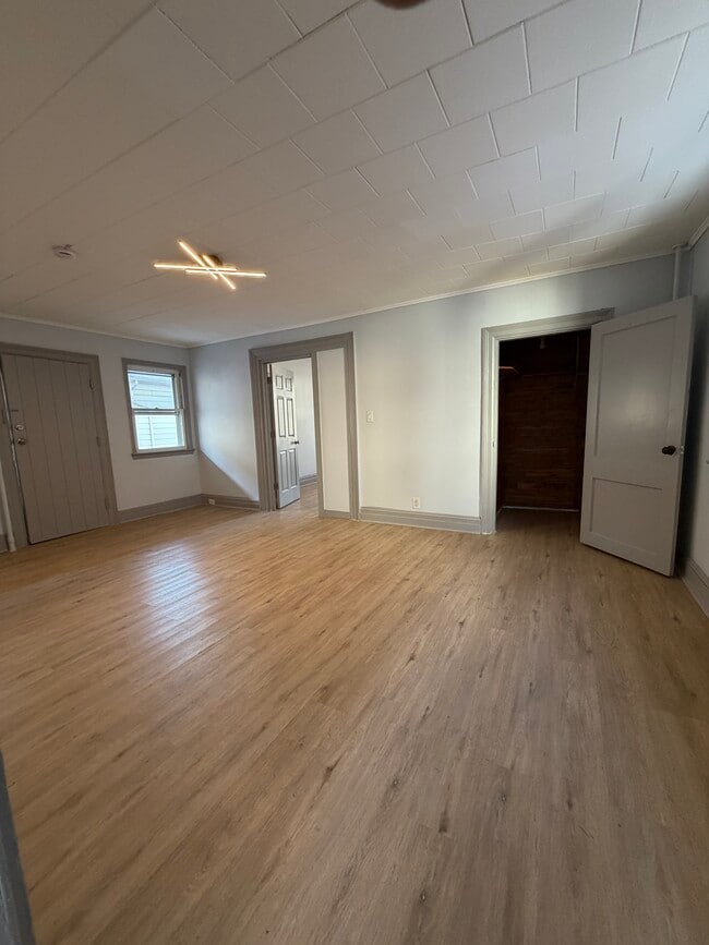 Photo - 66 Broadway Unidad 1