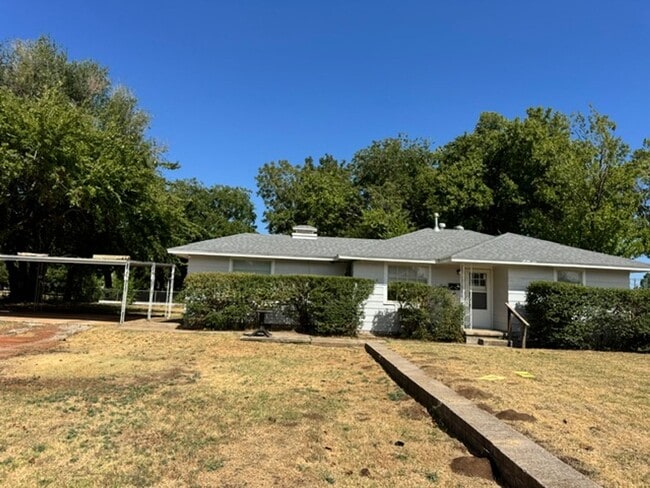 19 Birch Ave