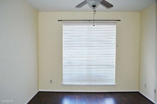 Photo - 2 br, 2 bath Condo - 8055 Cambridge Street 21