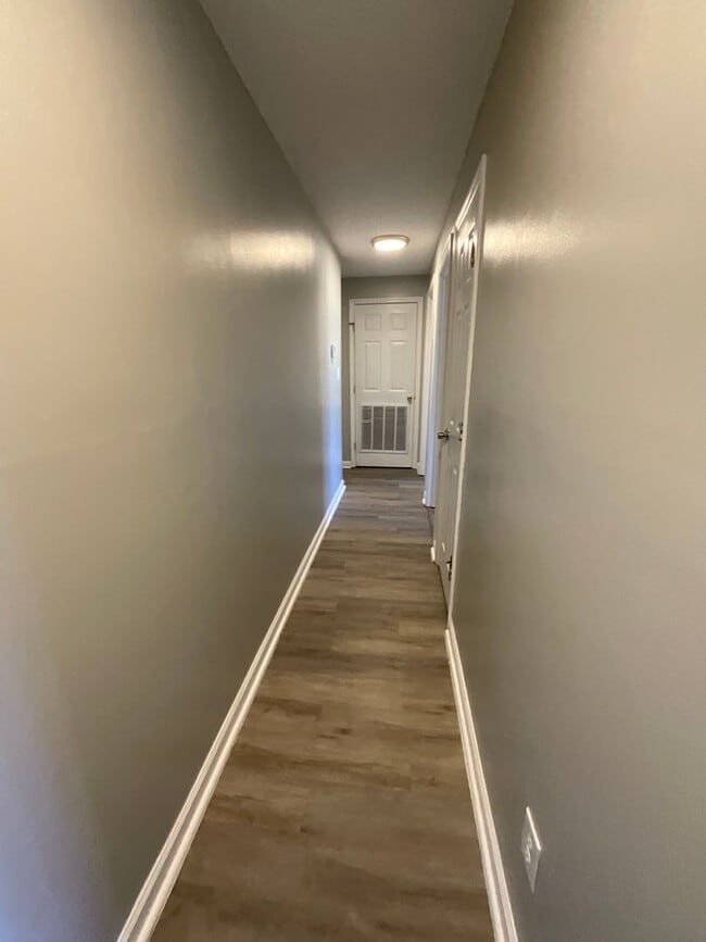 Photo - Creekview Apartments