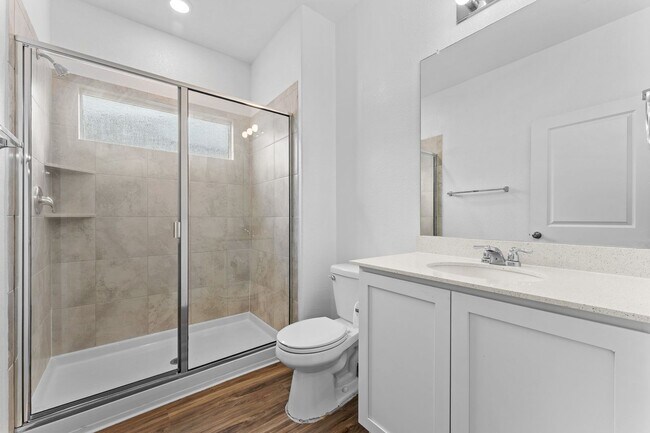 Photo - 129 Escondido Cir Unit B