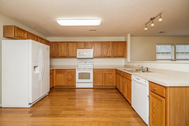 Photo - 329 Stewart Springs Dr