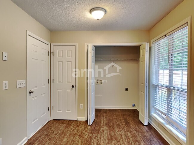 Photo - 2725 Freemans Walk Dr