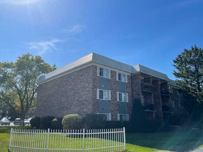 Photo - 1609 N Windsor Dr Unidad 203