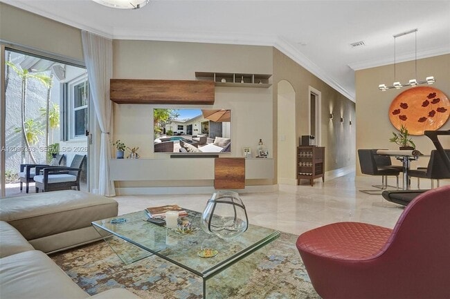 Photo - 1529 Shoreline Way