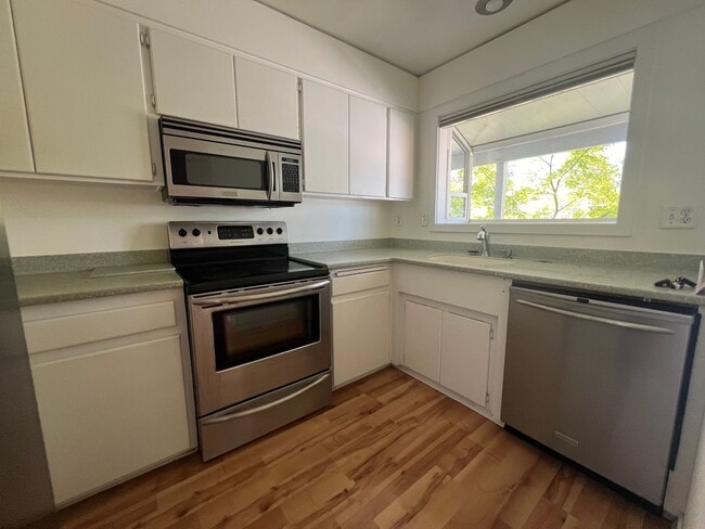 Photo - Serene two bedroom condo near Oak Knoll Golf Course | Available Now Unit 12