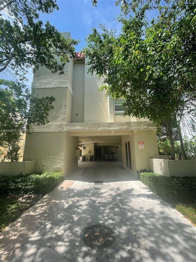 11 Antilla Ave Unit B