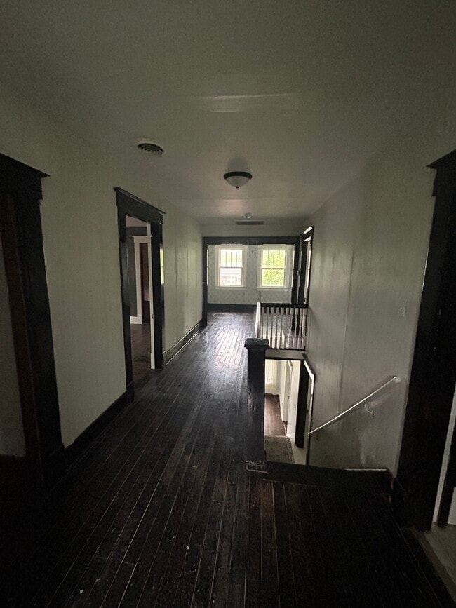 Photo - 298 E Main St