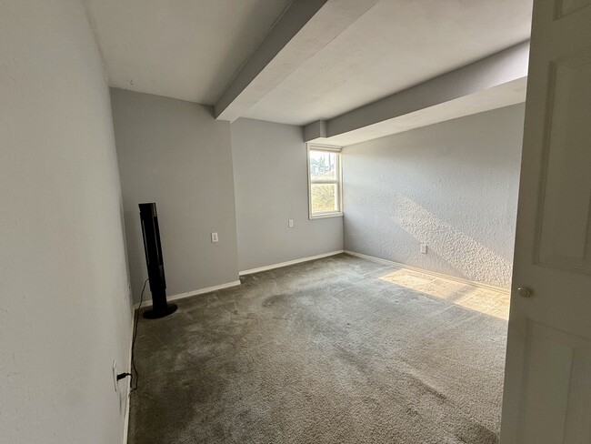 Photo - 515 NW Irving St
