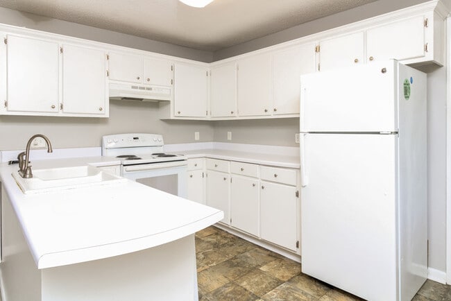 Photo - 1759 Haviland Cir