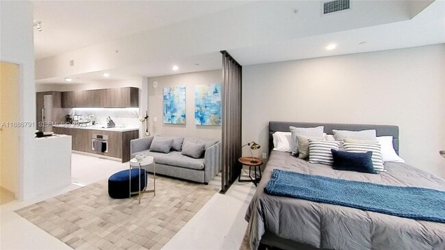 Photo - 851 NE 1st Ave Unit 301