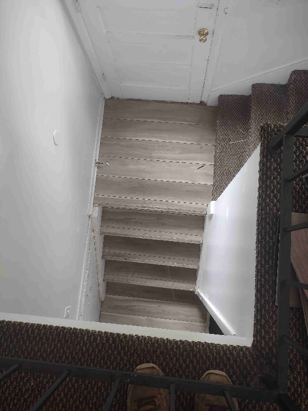 Photo - 1394 Carriage