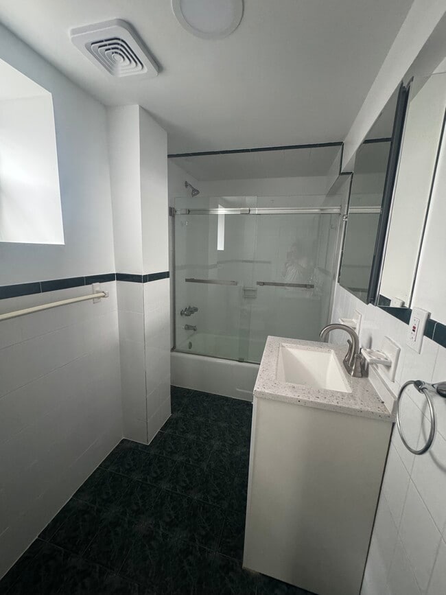 Photo - 311 19th St Unidad Basement