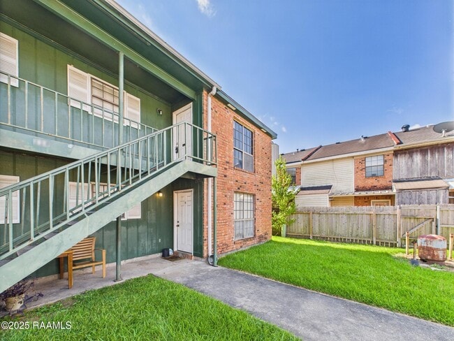 Photo - 114 Hummingbird Ln
