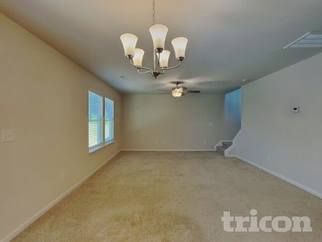 Photo - 35 Drake Cir