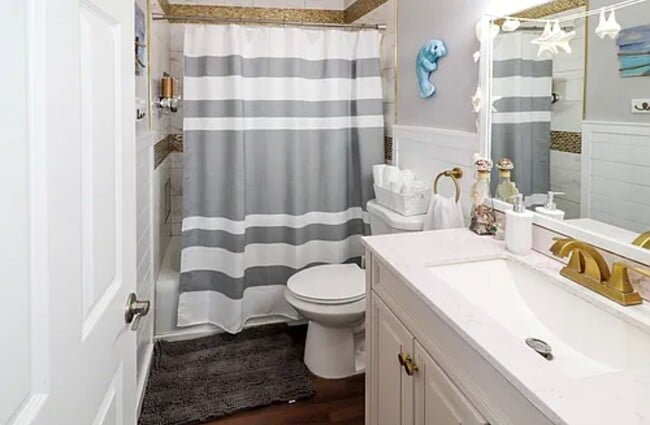 Photo - 3312 36th Ave W