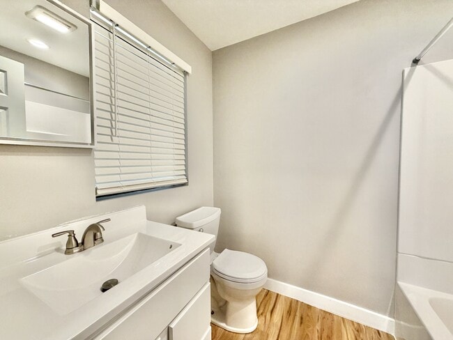 Photo - 425 S Jackson St